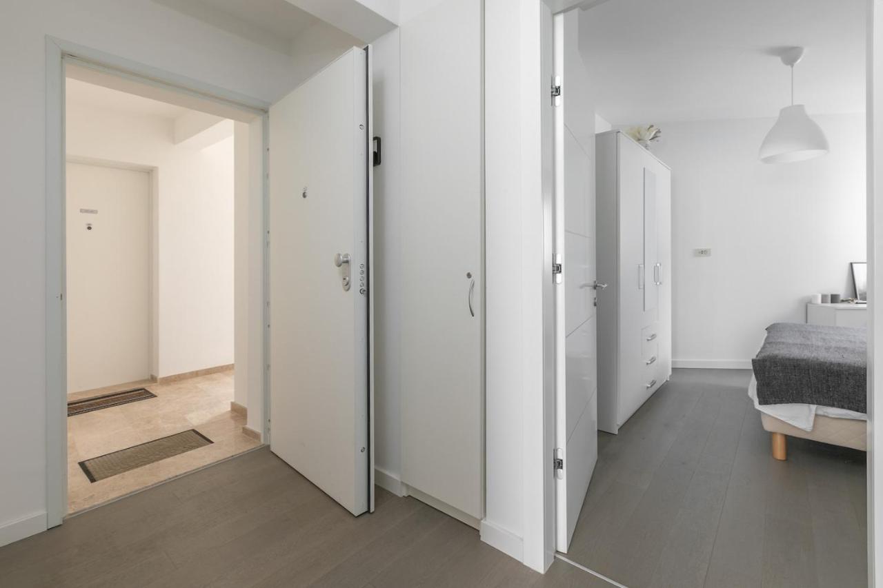 Silver Sea Apartment Makarska Exterior photo